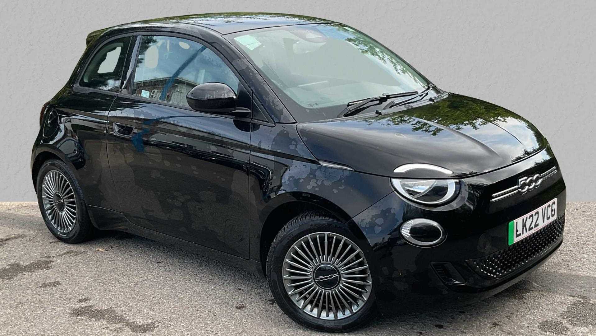 Main listing image - Fiat 500 Electric