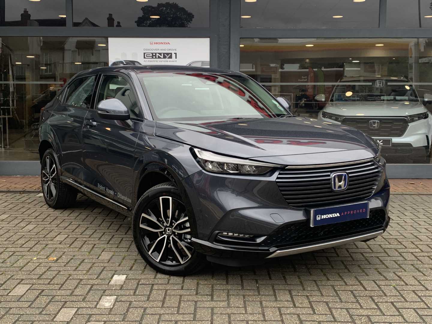 Main listing image - Honda HR-V