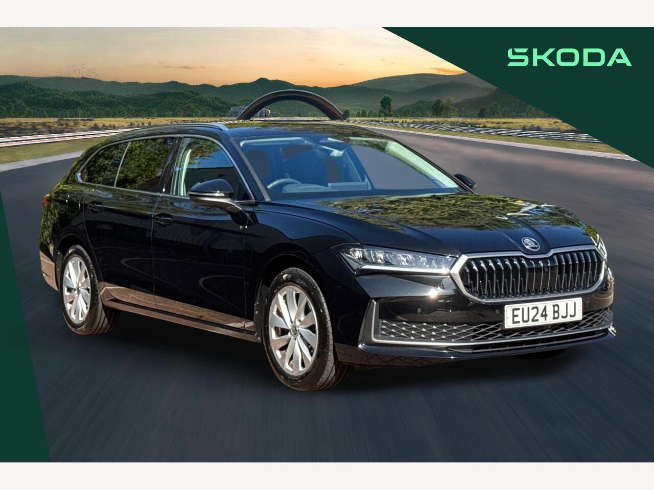 Main listing image - Skoda Superb Estate