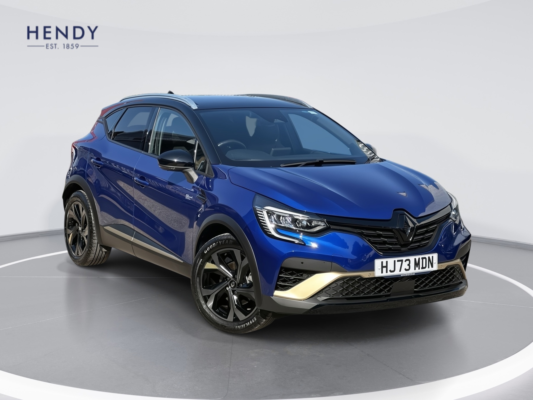 Main listing image - Renault Captur