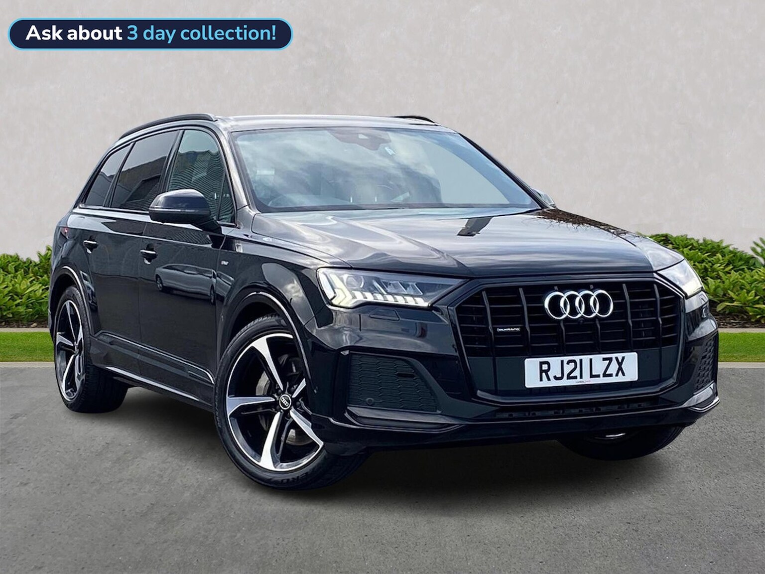 Main listing image - Audi Q7