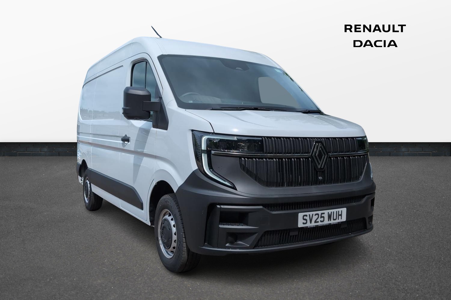 Main listing image - Renault Master