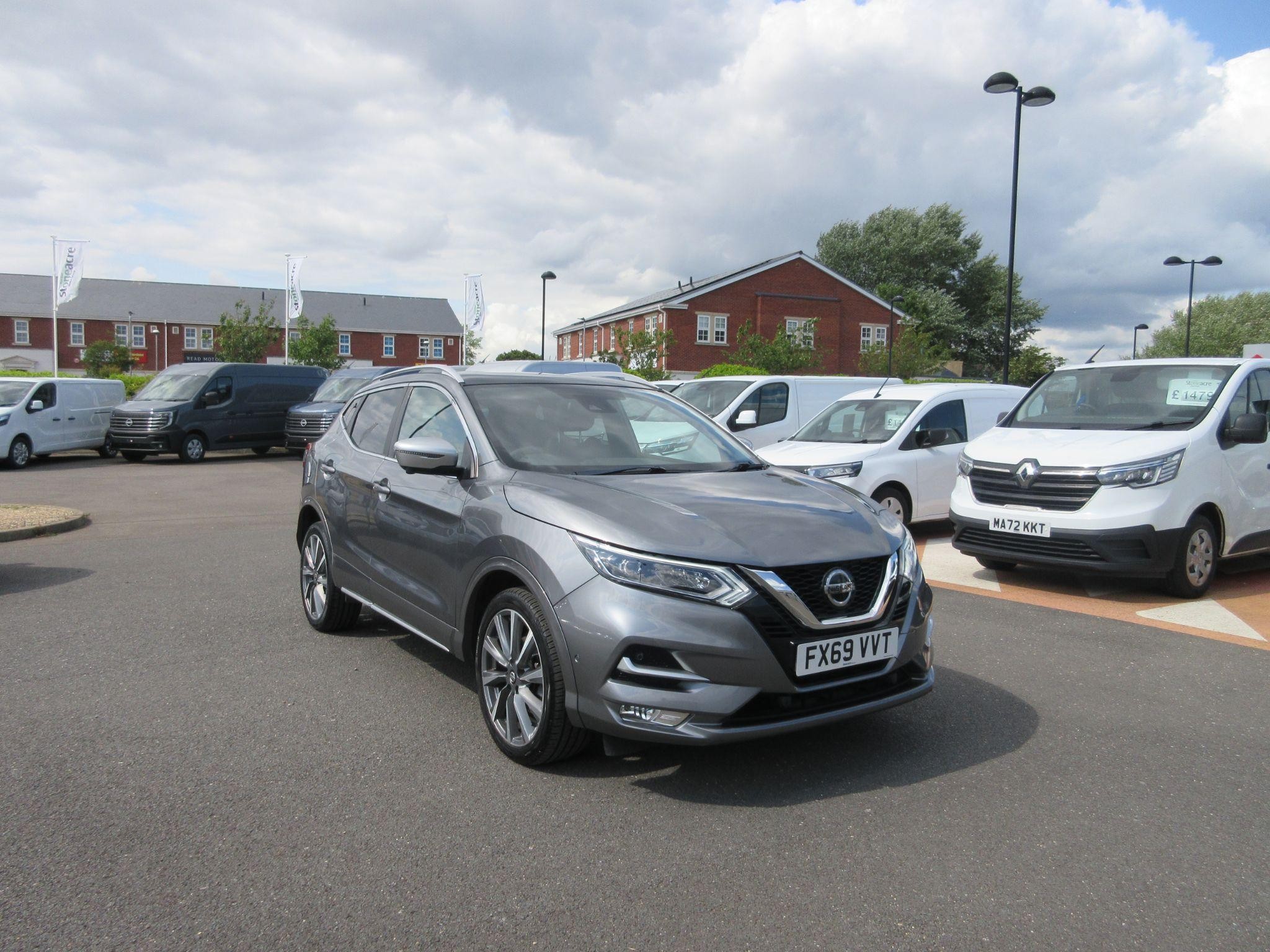 Main listing image - Nissan Qashqai