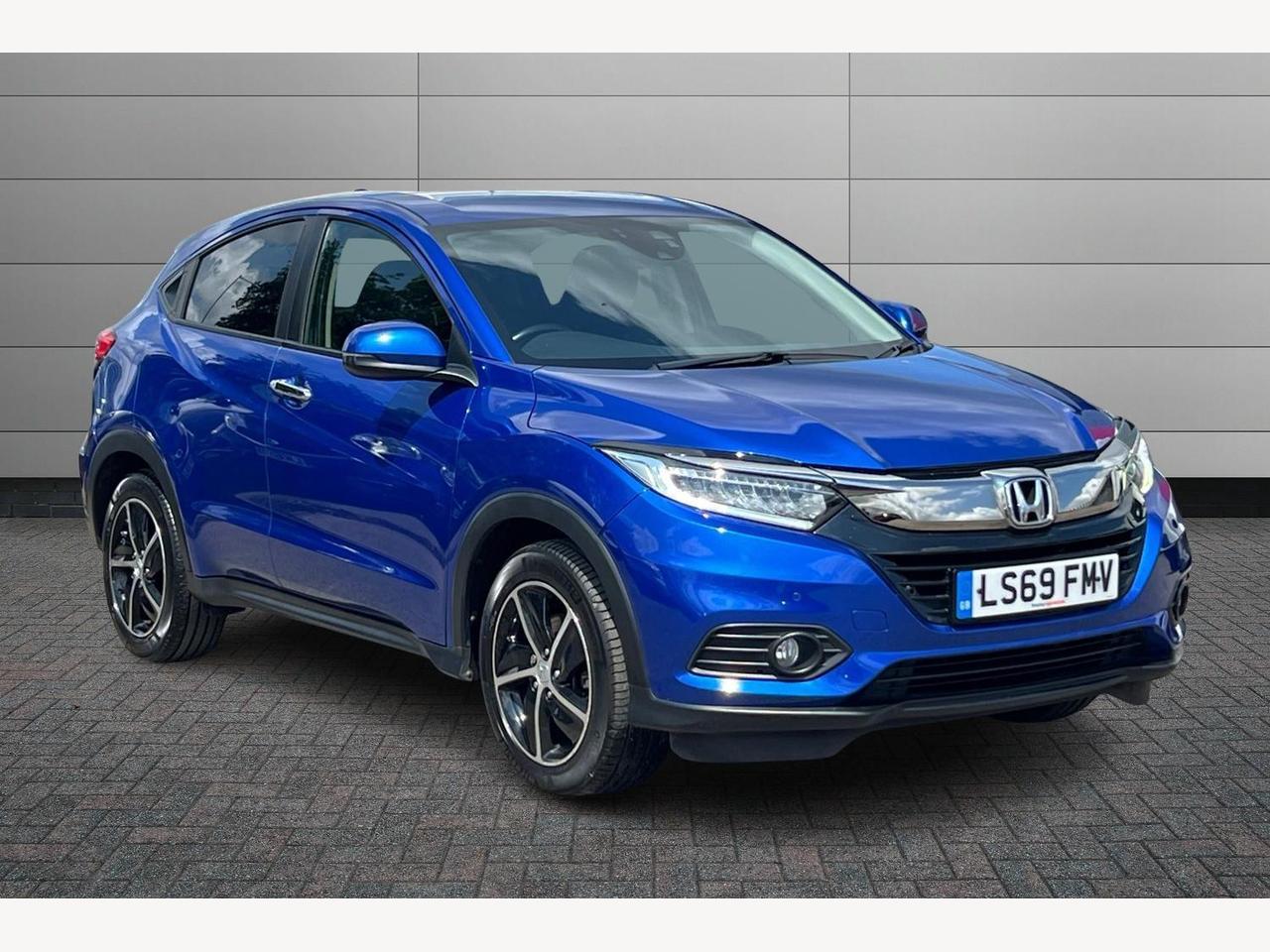 Main listing image - Honda HR-V