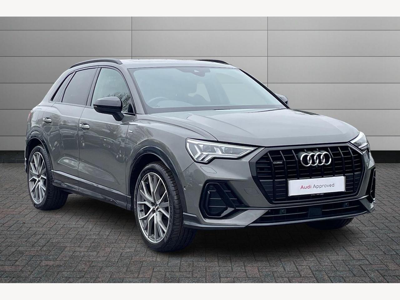 Main listing image - Audi Q3