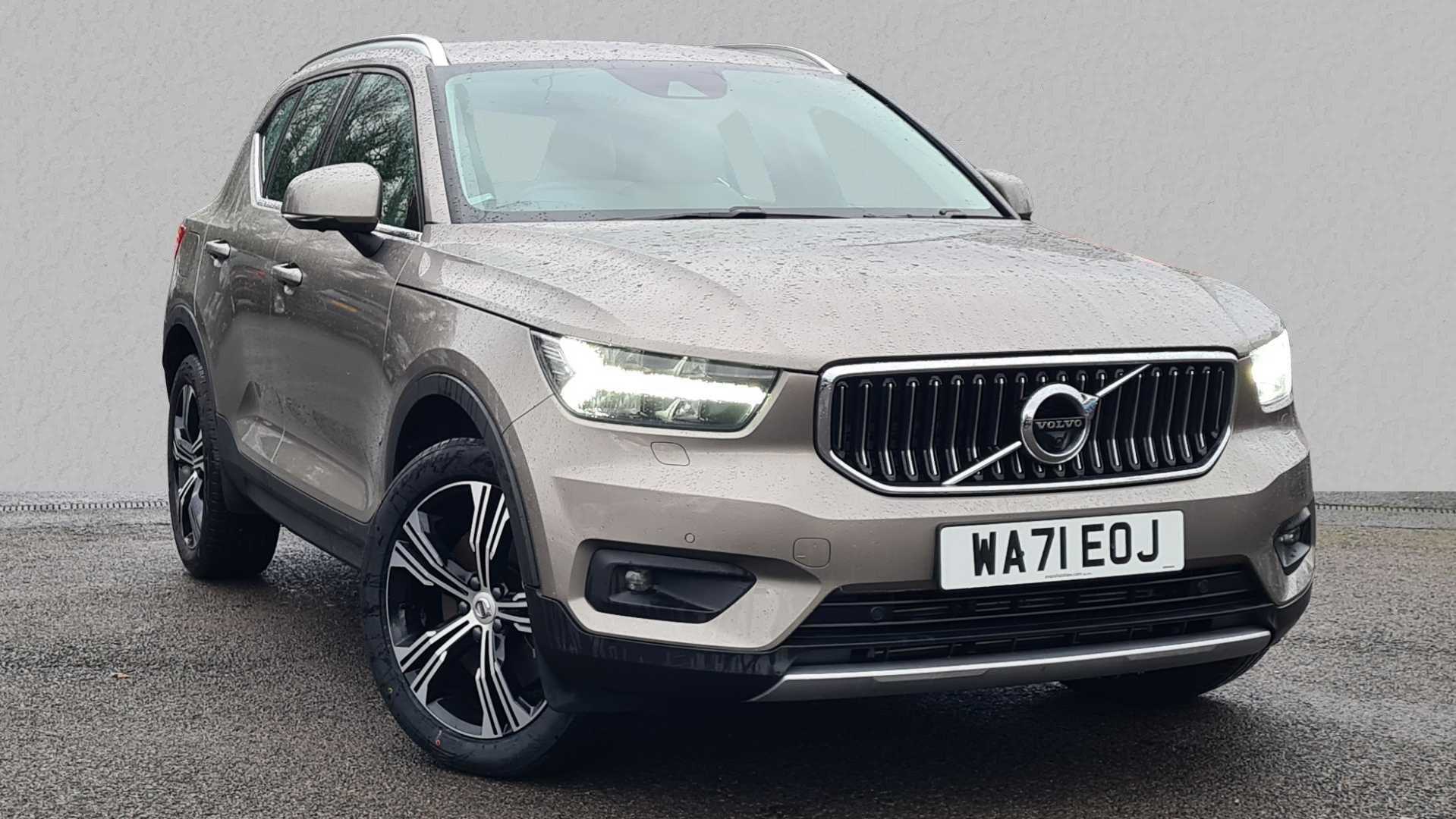 Main listing image - Volvo XC40 Recharge