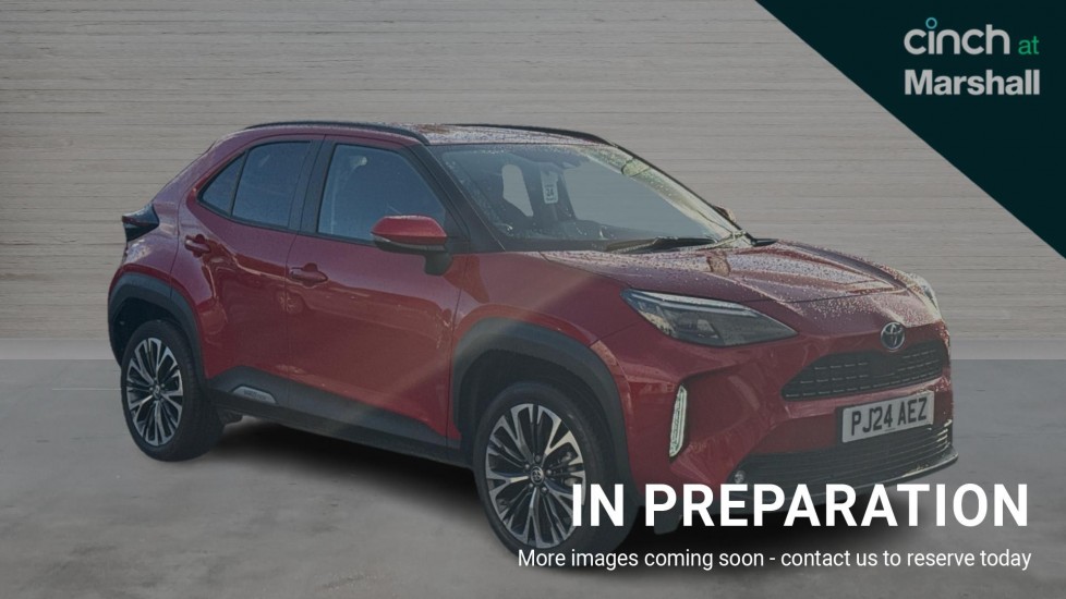 Main listing image - Toyota Yaris Cross