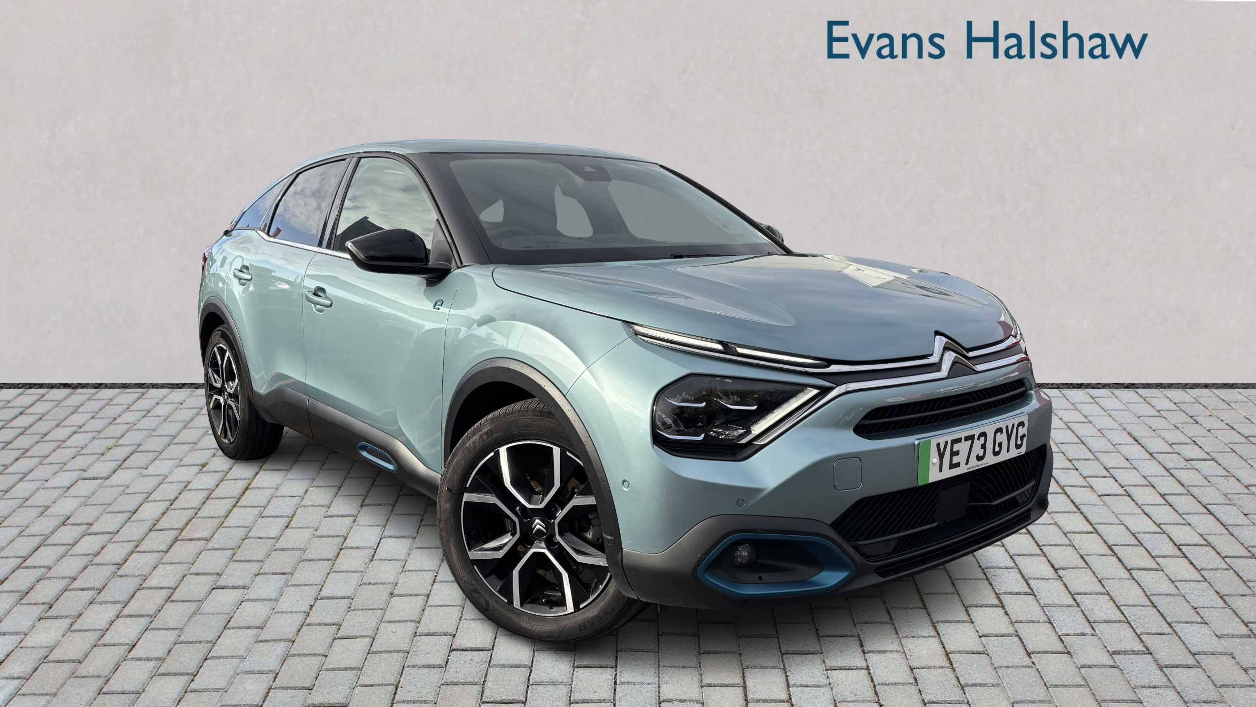 Main listing image - Citroen C4