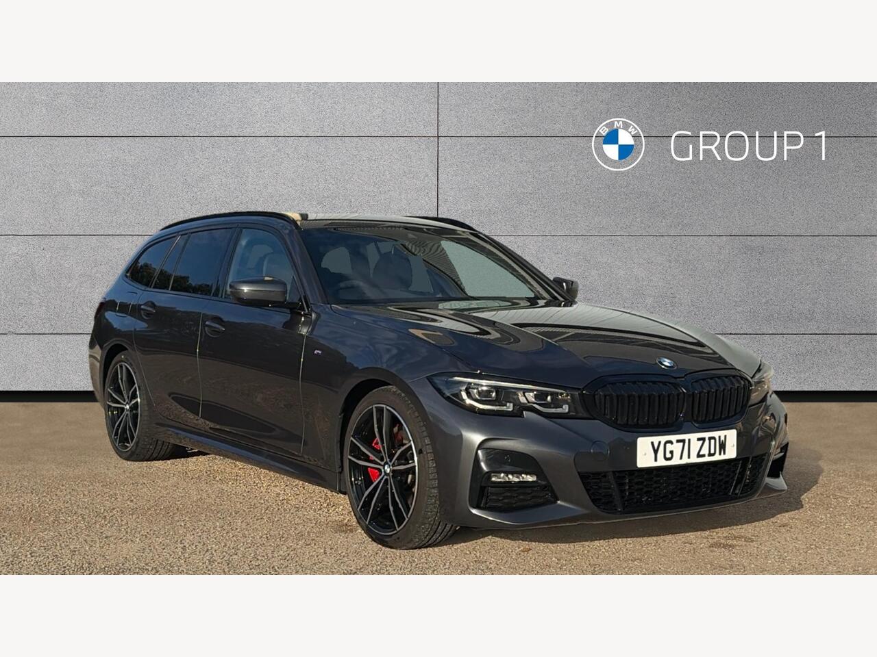 Main listing image - BMW 3 Series Touring