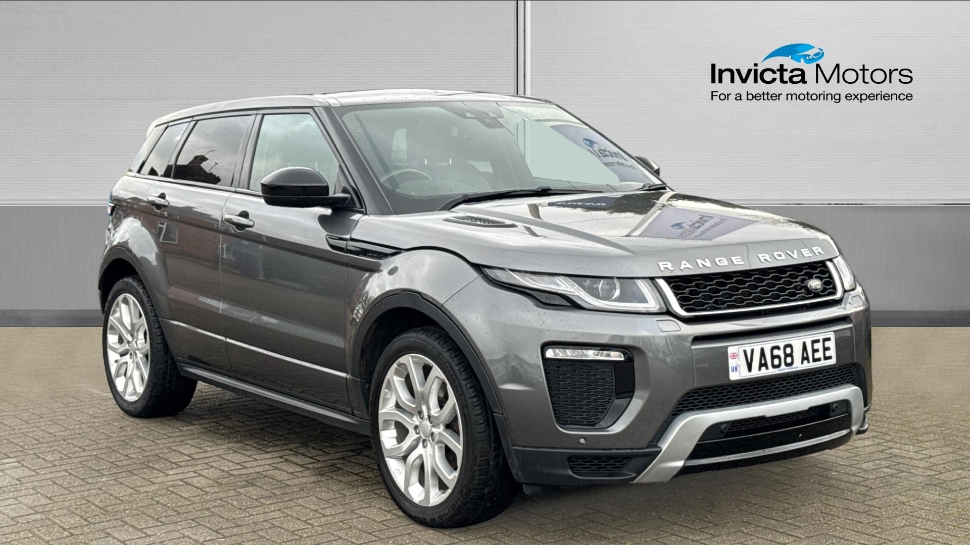Main listing image - Land Rover Range Rover Evoque