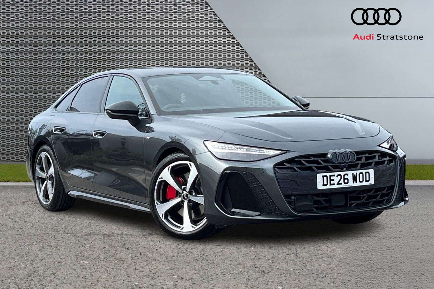 Main listing image - Audi A6