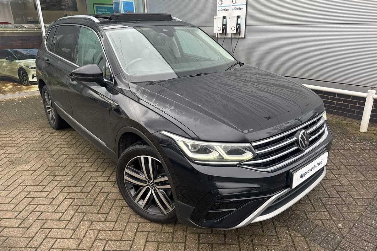Main listing image - Volkswagen Tiguan Allspace