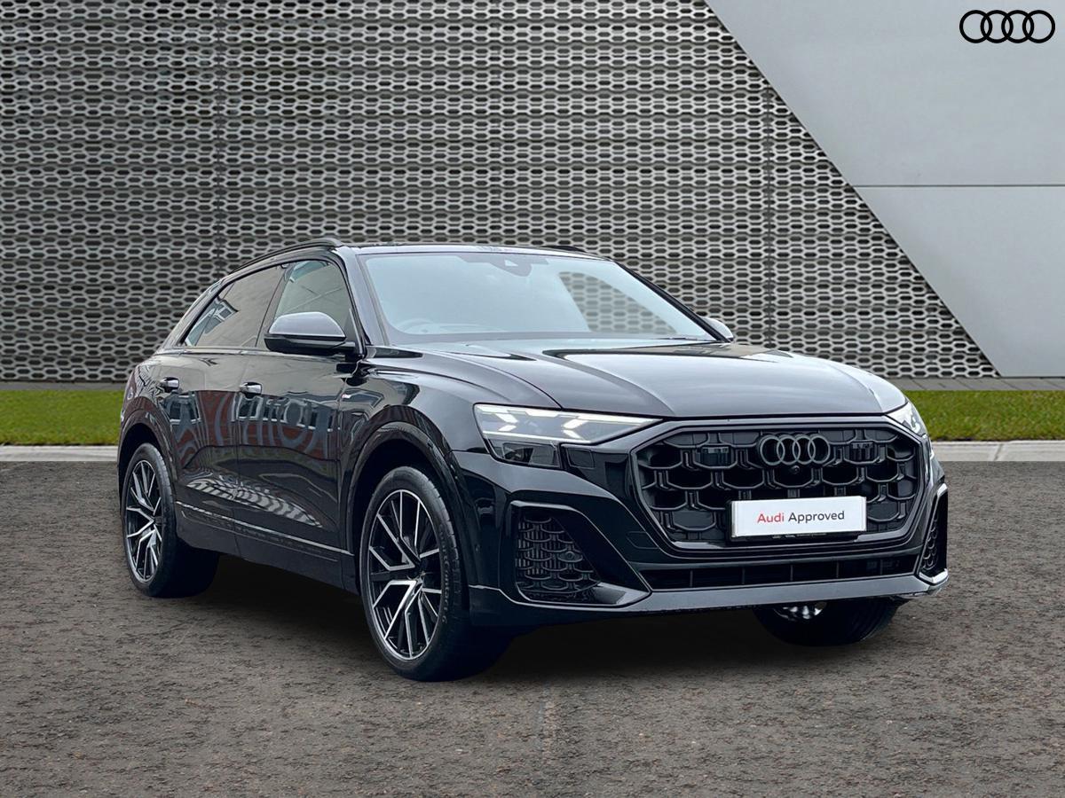 Main listing image - Audi Q8