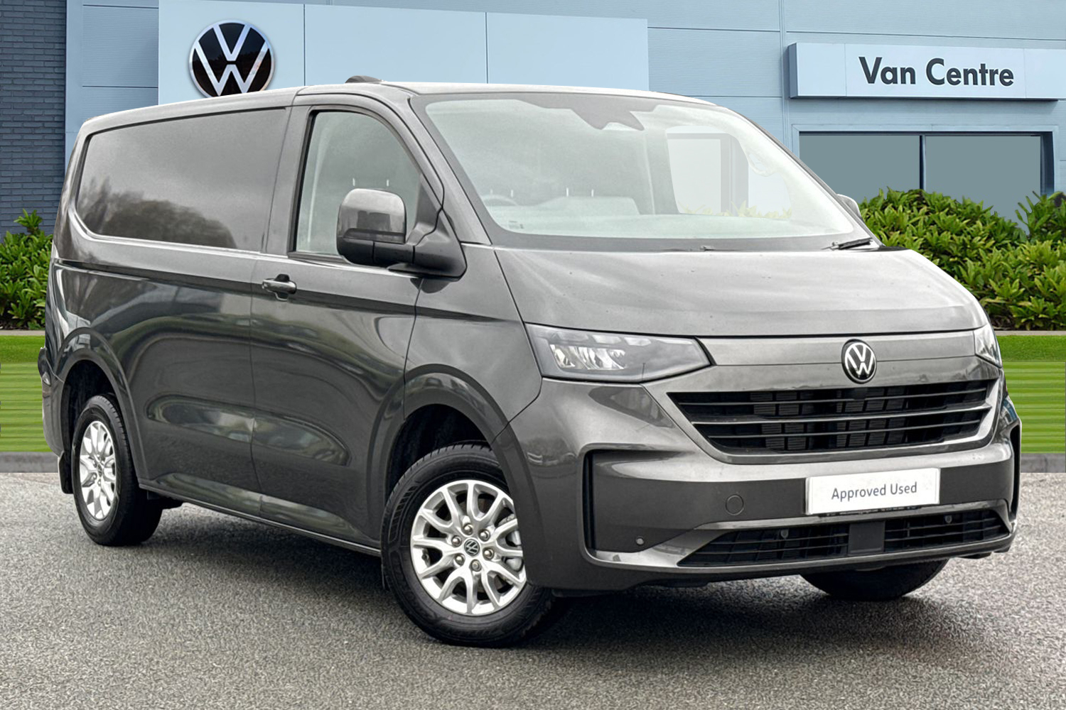Main listing image - Volkswagen Transporter