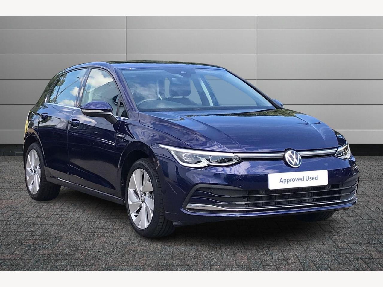 Main listing image - Volkswagen Golf