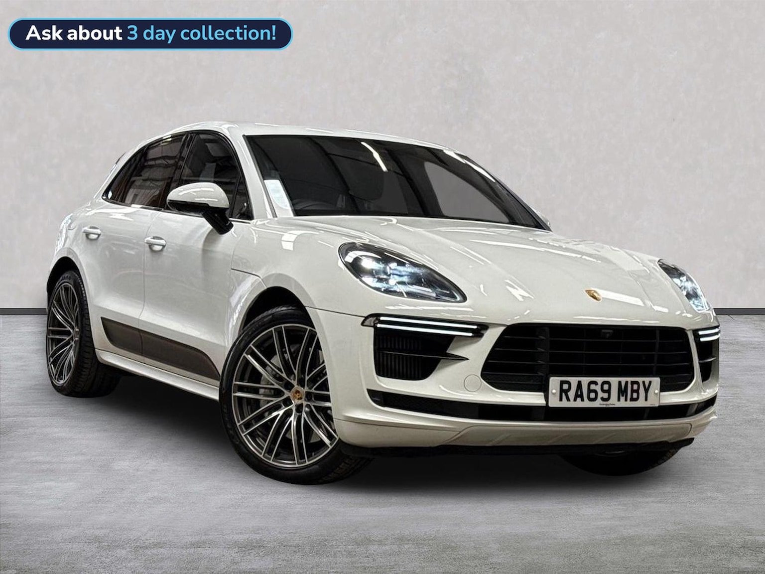 Main listing image - Porsche Macan