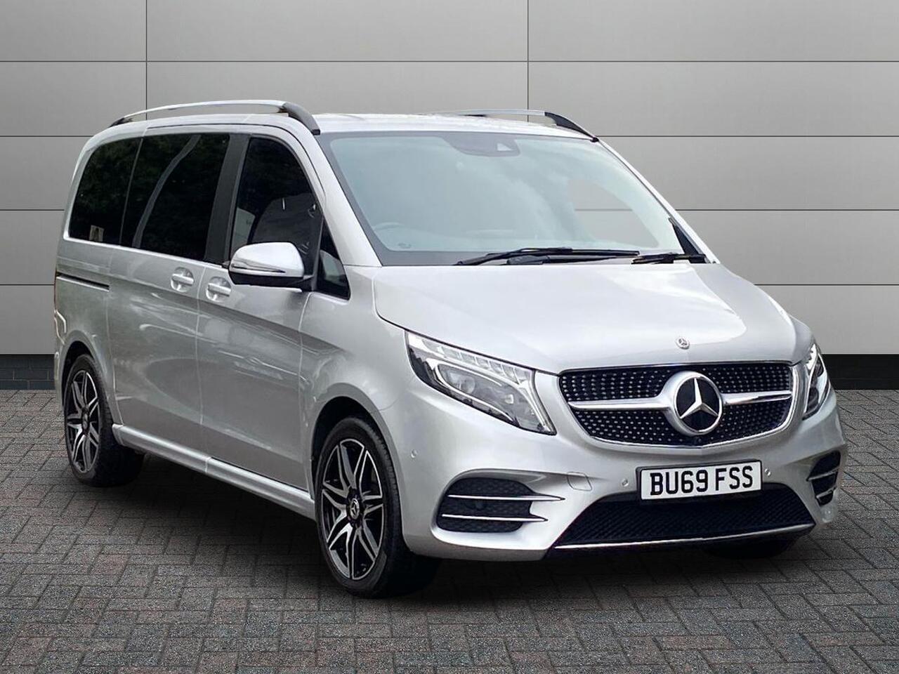 Main listing image - Mercedes-Benz V-Class