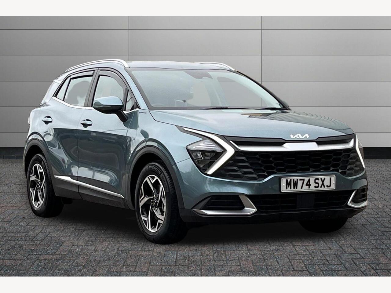 Main listing image - Kia Sportage