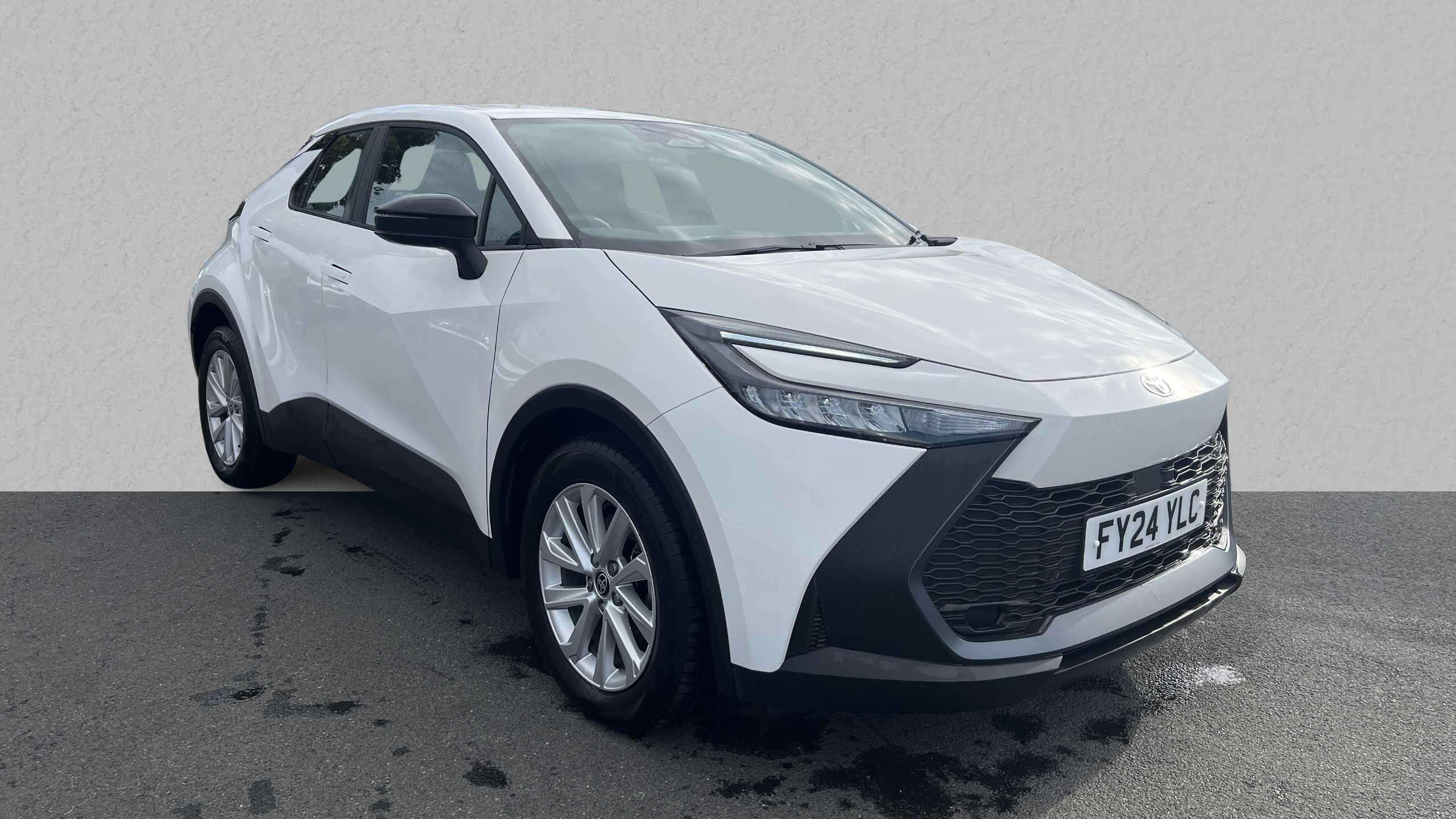 Main listing image - Toyota C-HR