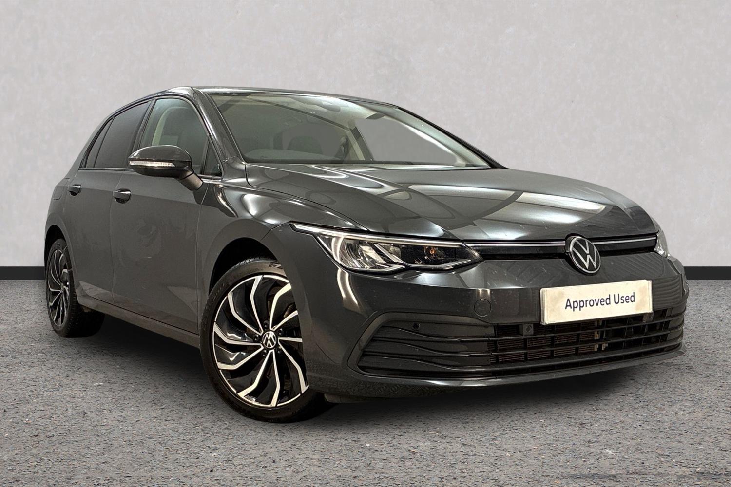 Main listing image - Volkswagen Golf