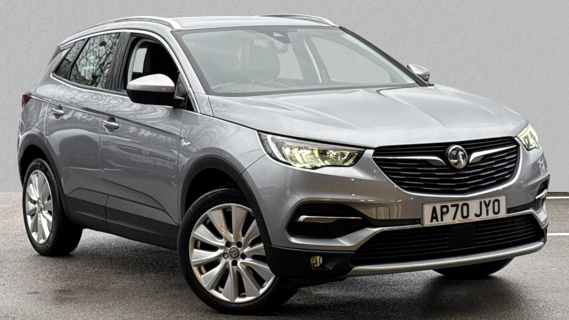 Main listing image - Vauxhall Grandland X