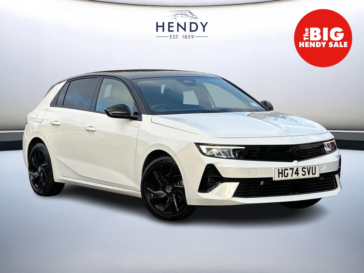 Main listing image - Vauxhall Astra