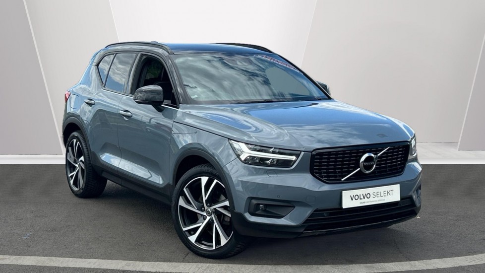 Main listing image - Volvo XC40