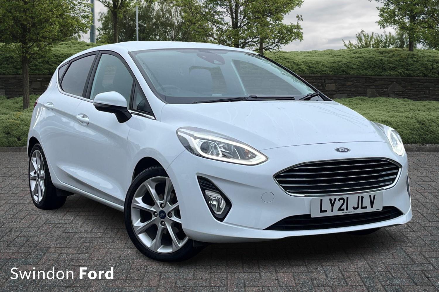 Main listing image - Ford Fiesta