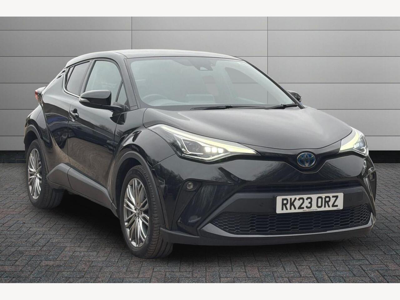 Main listing image - Toyota C-HR