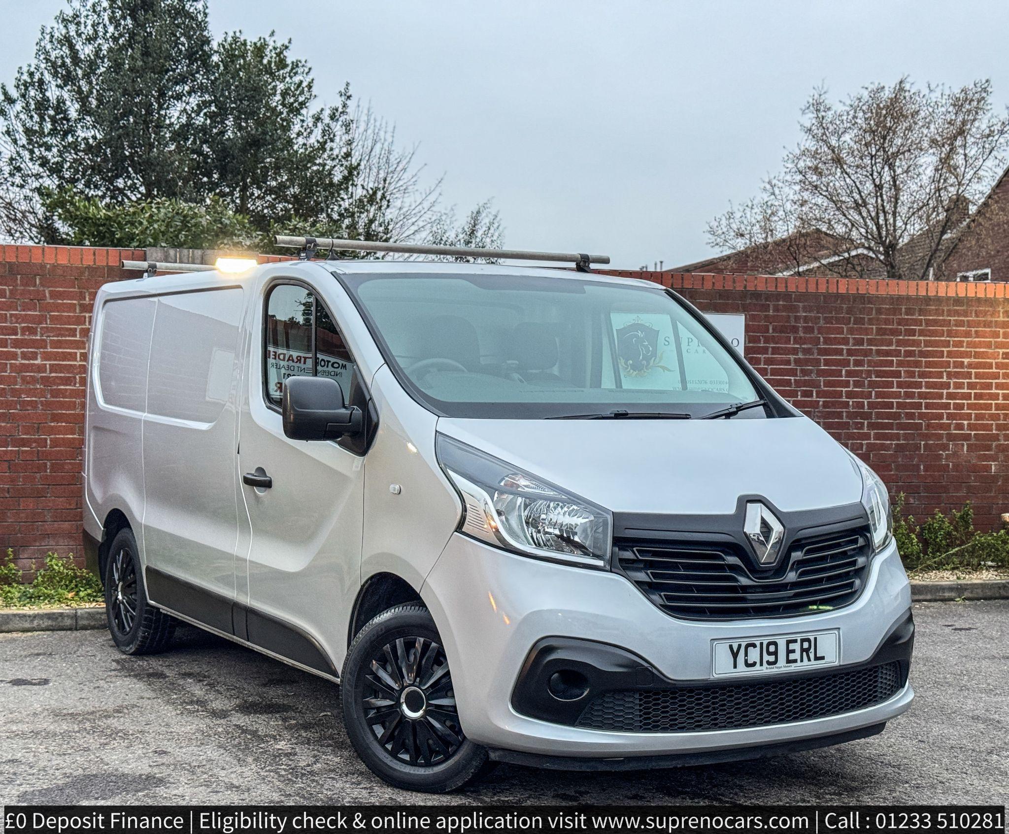 Main listing image - Renault Trafic