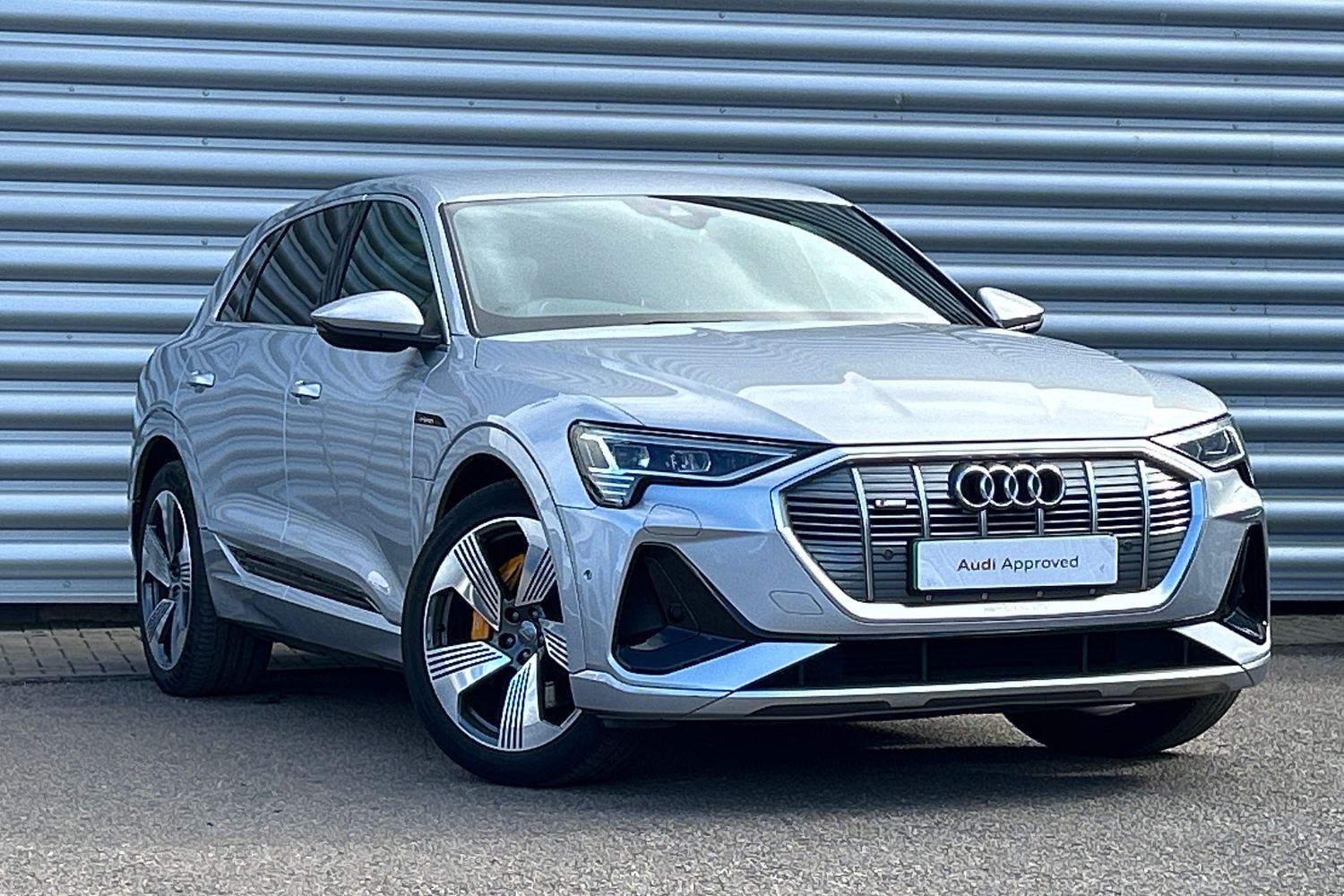 Main listing image - Audi e-tron S