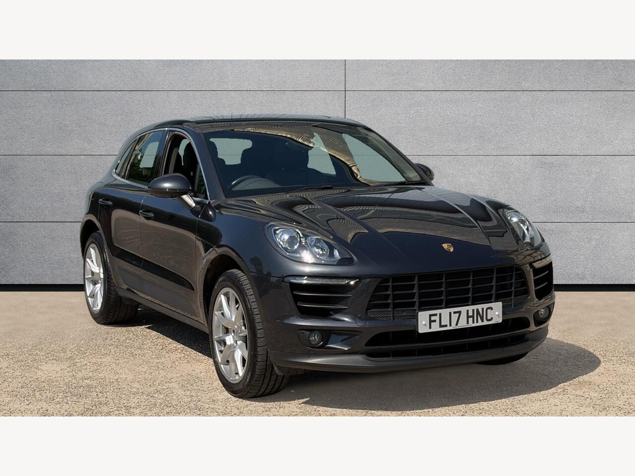 Main listing image - Porsche Macan