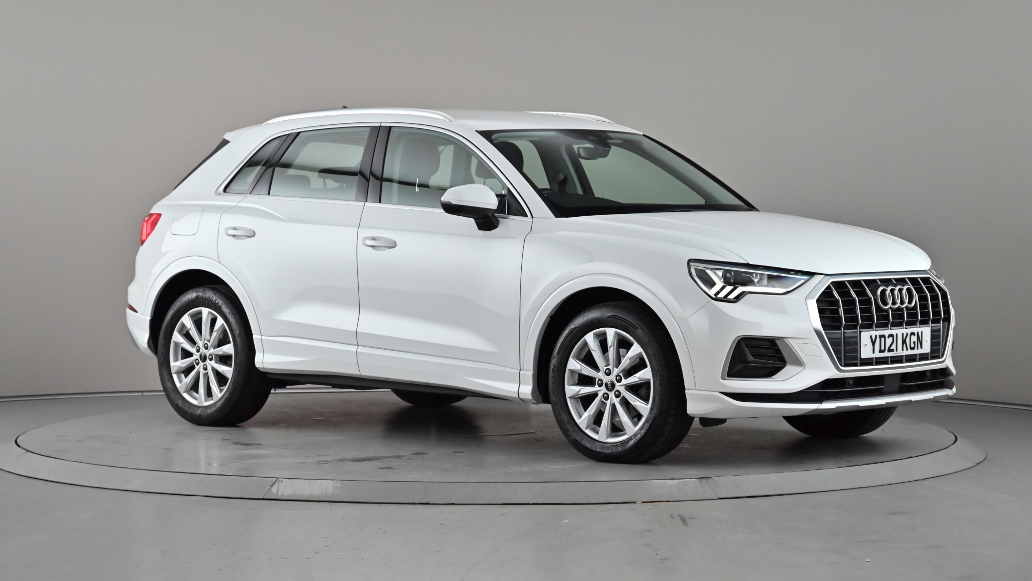 Main listing image - Audi Q3