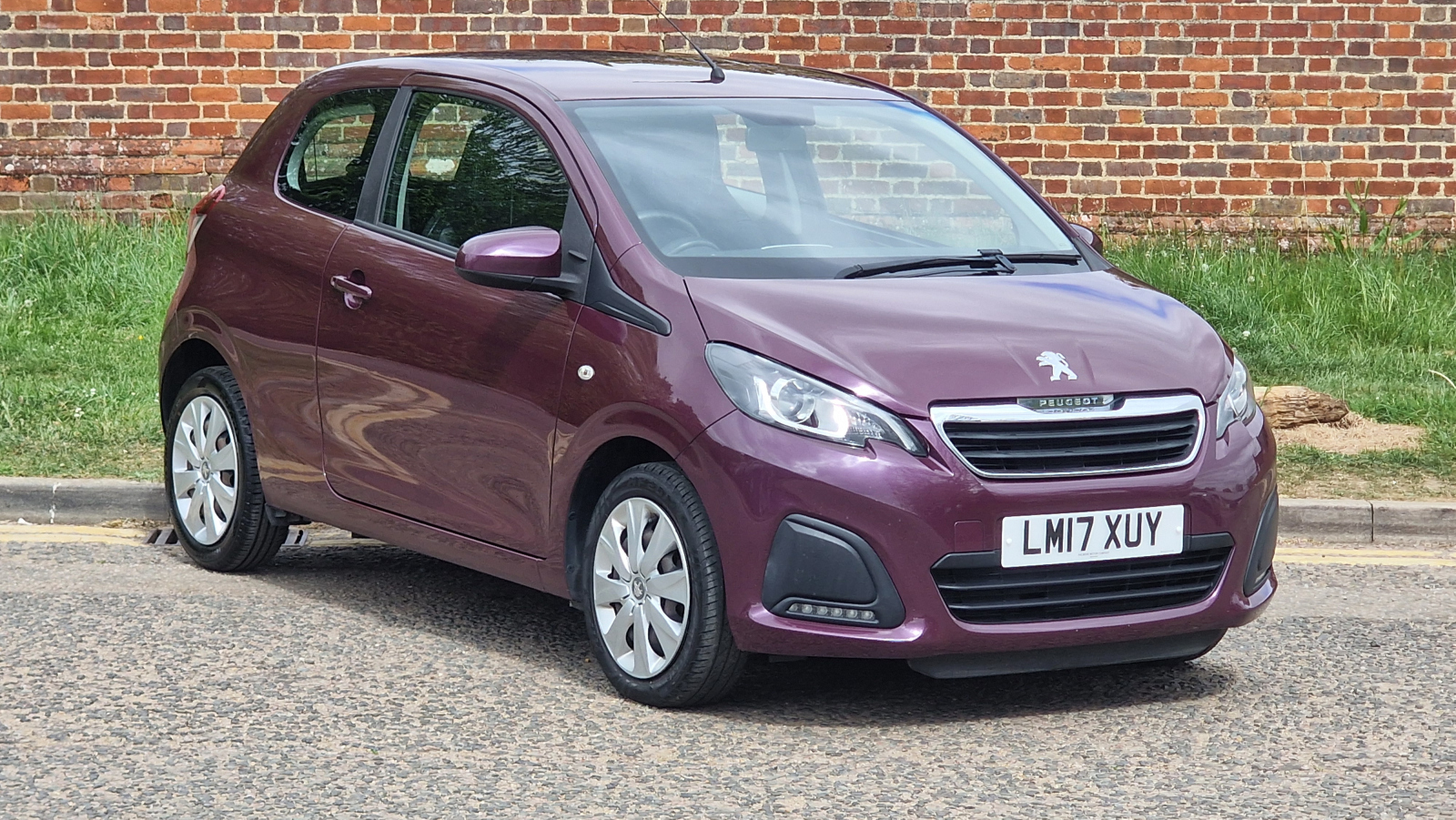 Main listing image - Peugeot 108