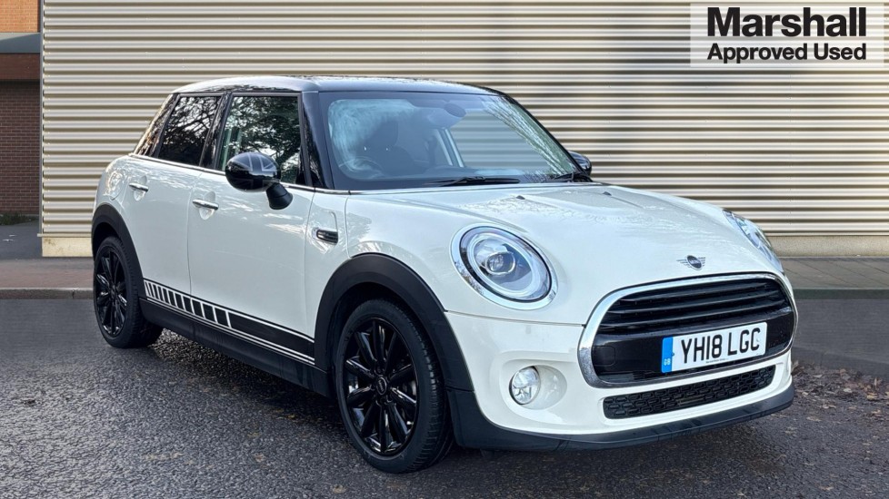 Main listing image - MINI Hatchback 5dr