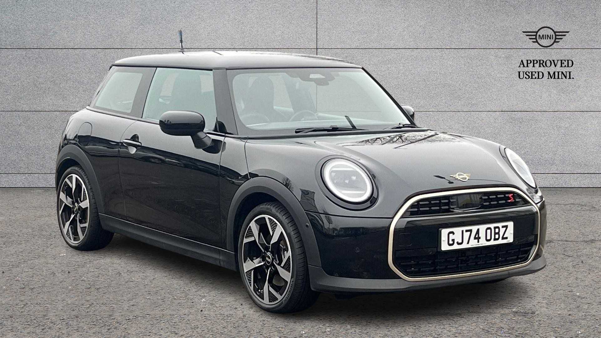 Main listing image - MINI Hatchback