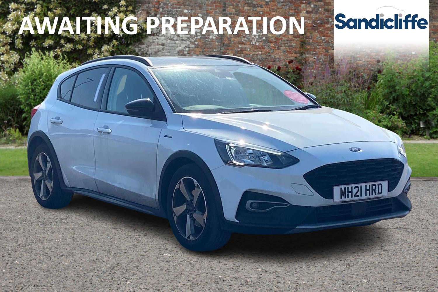 Main listing image - Ford Focus Active