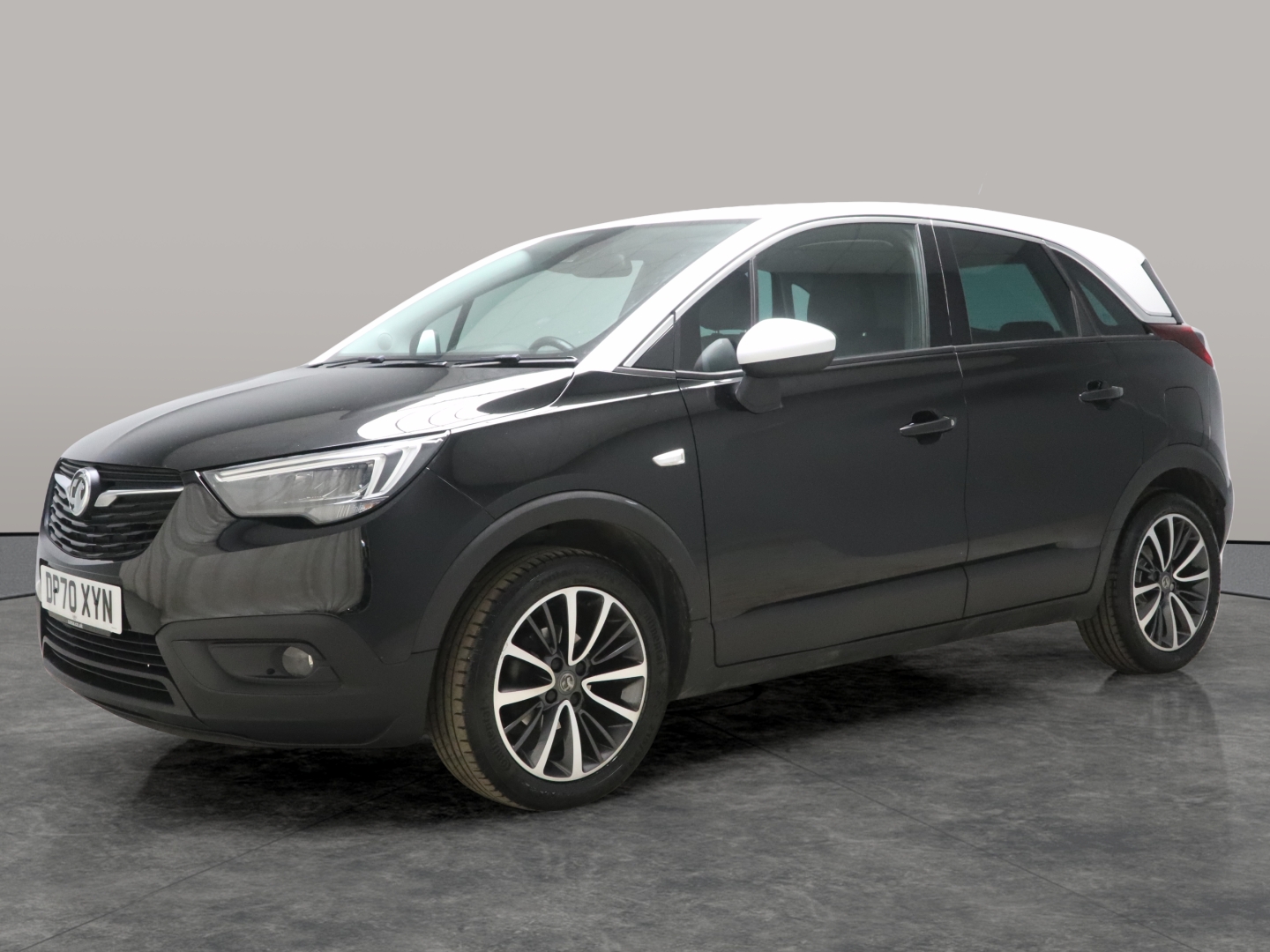 Main listing image - Vauxhall Crossland X