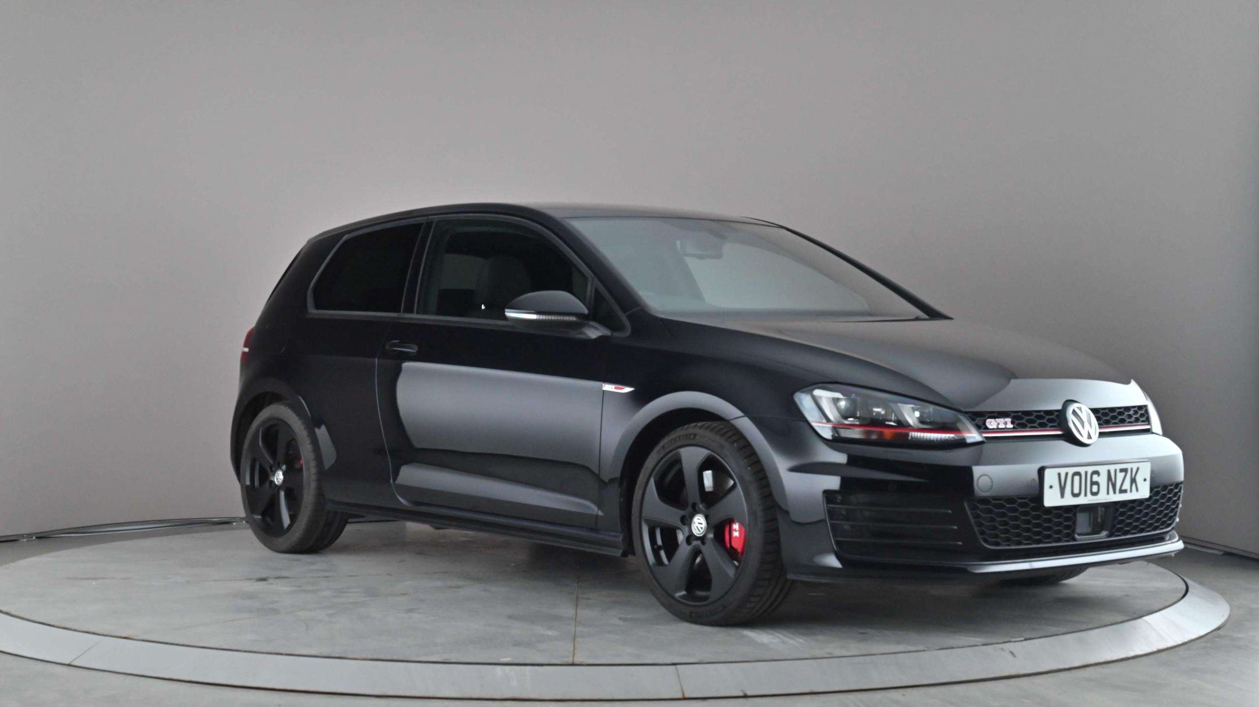 Main listing image - Volkswagen Golf GTI