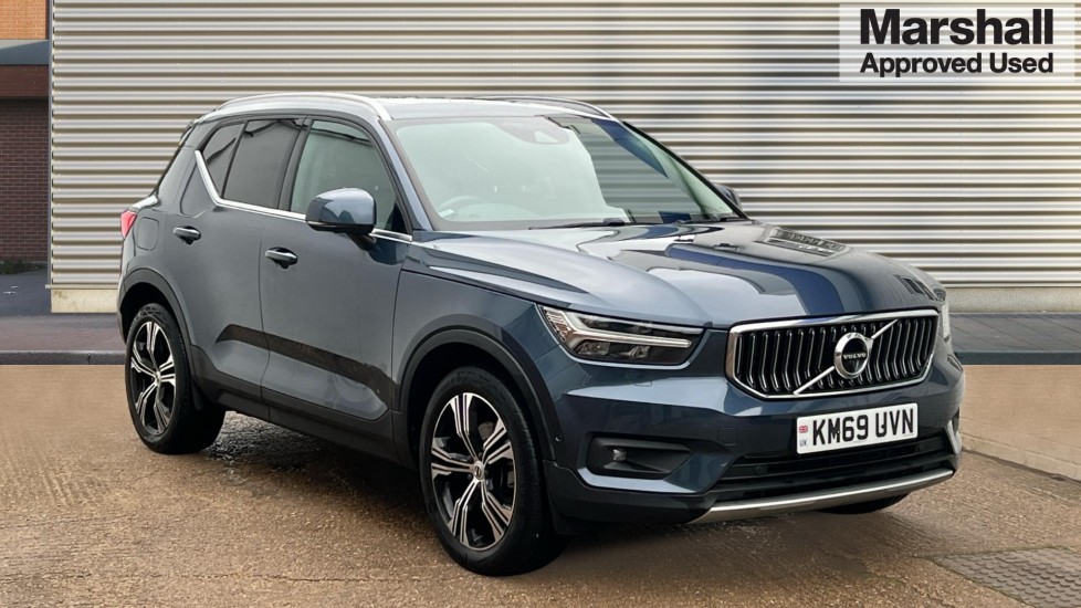 Main listing image - Volvo XC40