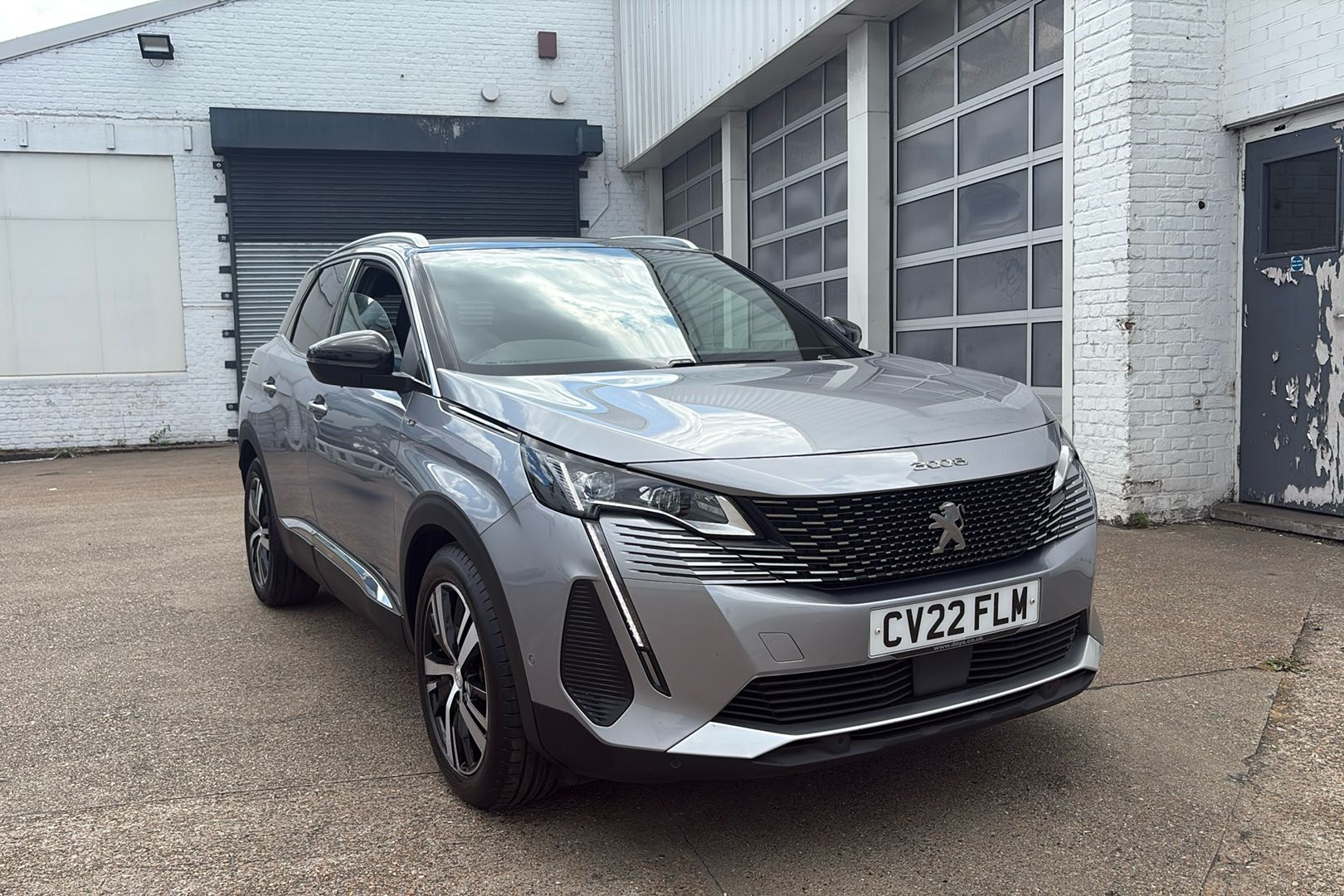 Main listing image - Peugeot 3008