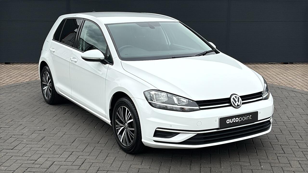 Main listing image - Volkswagen Golf