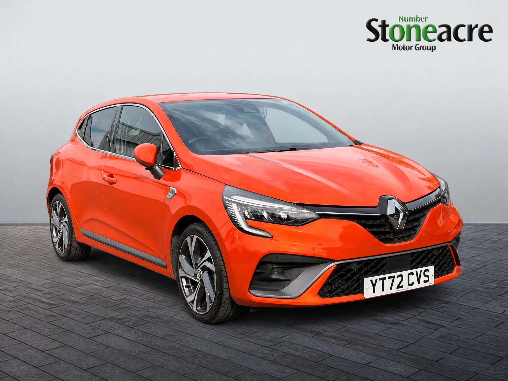 Main listing image - Renault Clio