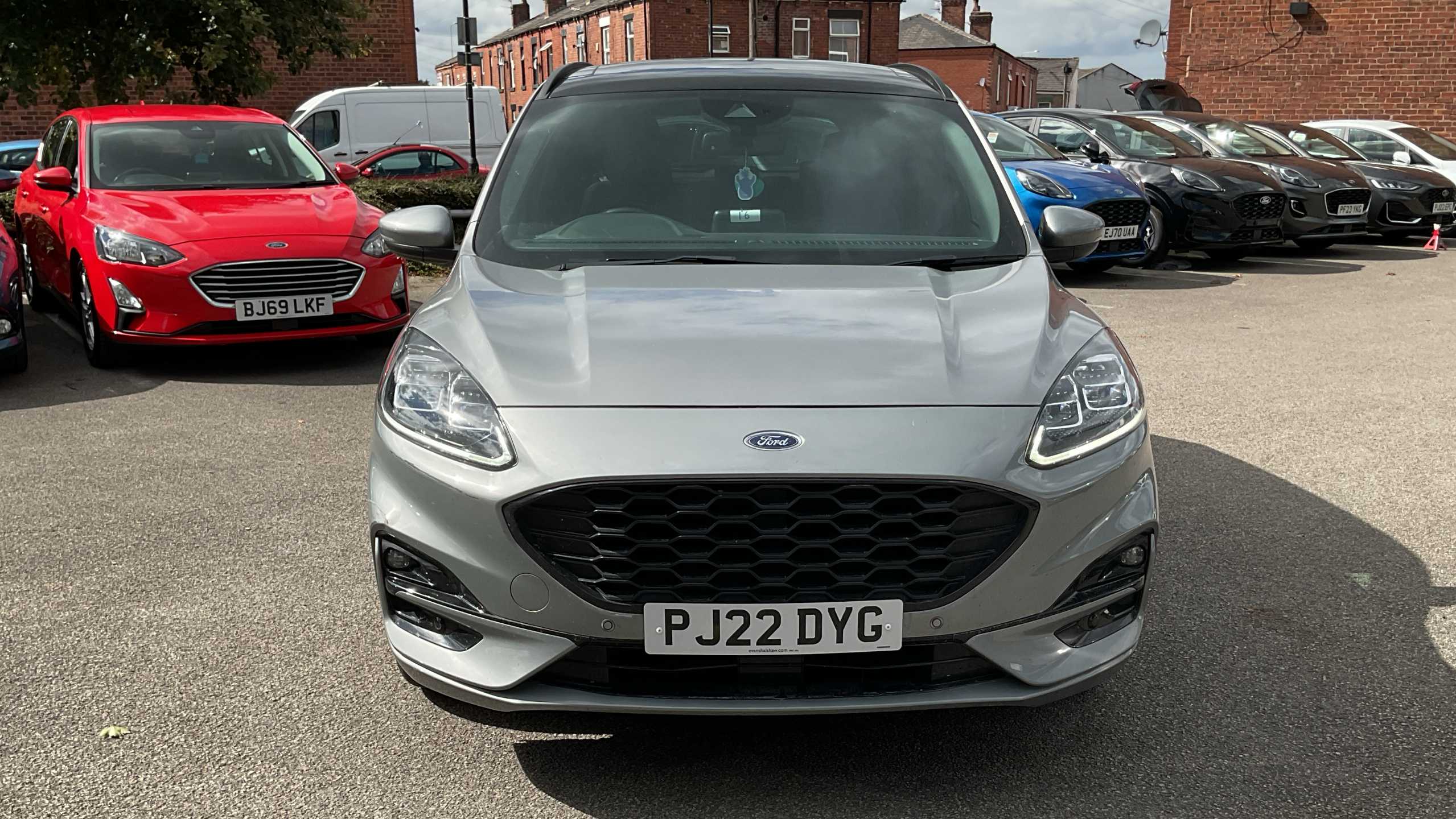 Main listing image - Ford Kuga