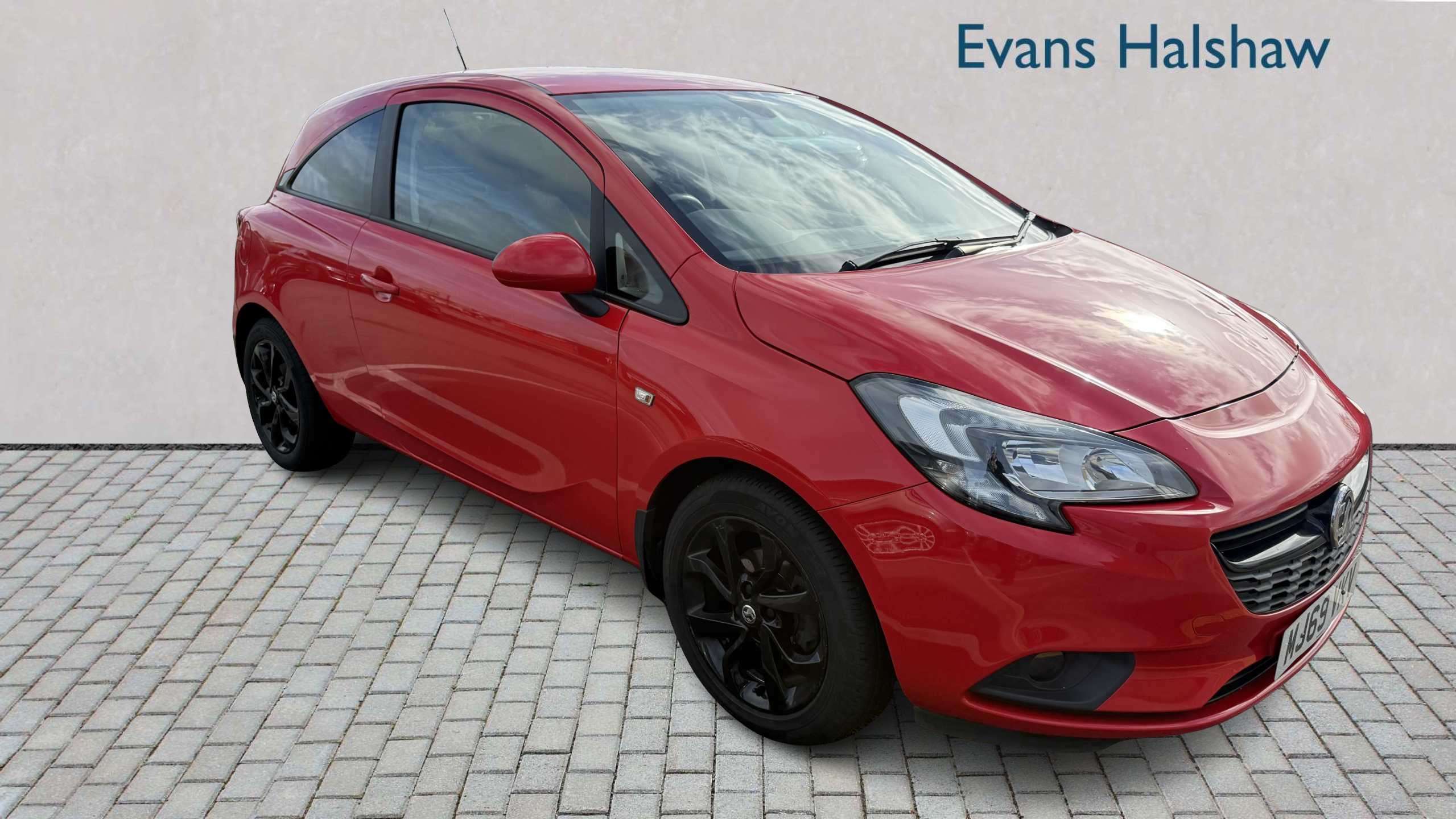 Main listing image - Vauxhall Corsa
