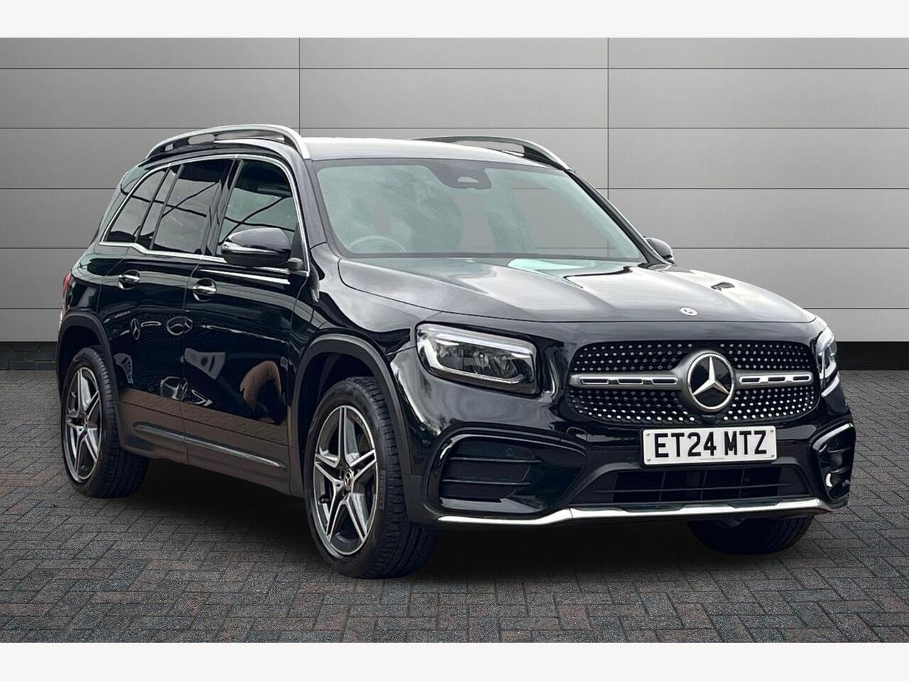 Main listing image - Mercedes-Benz GLB