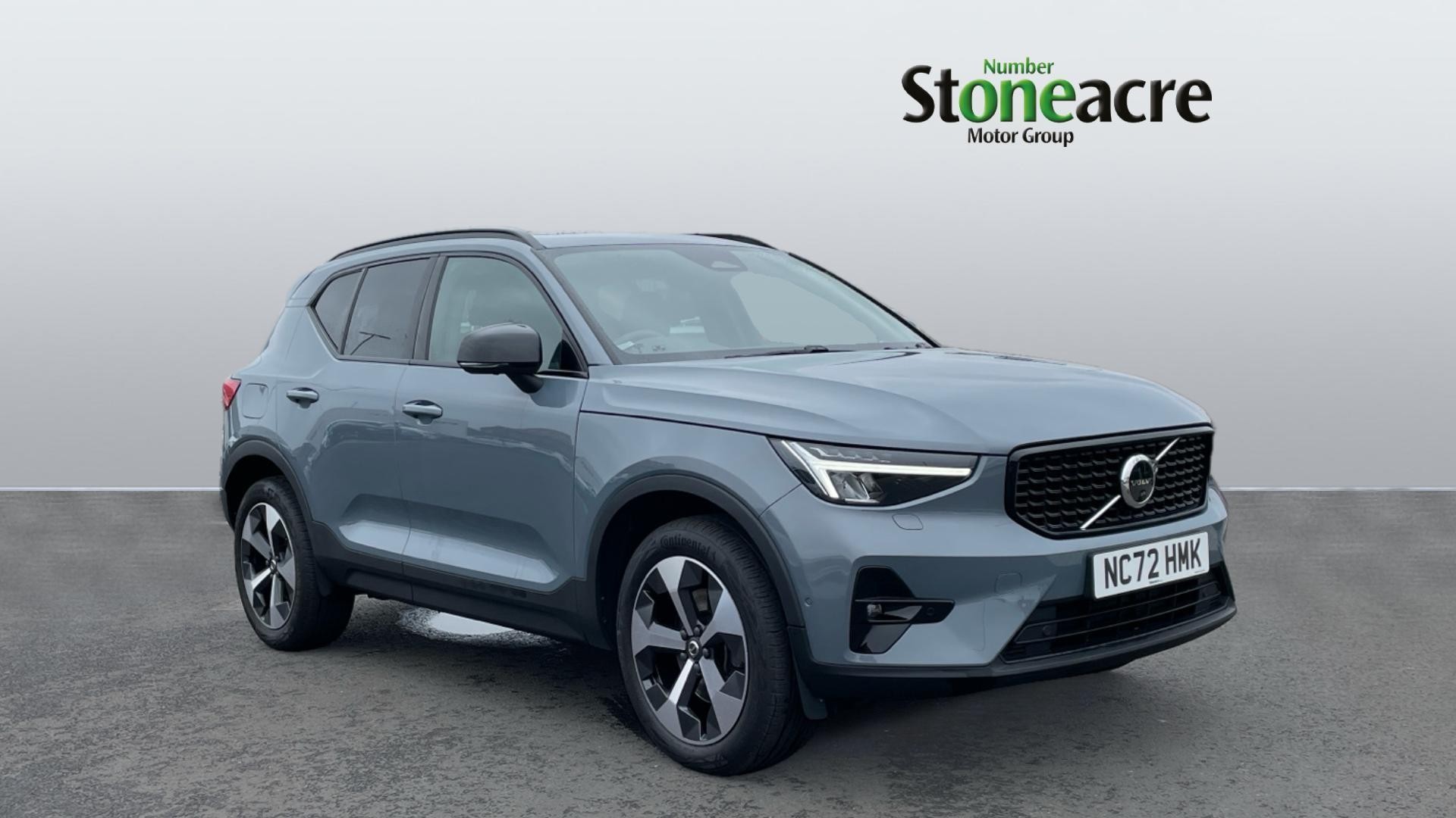 Main listing image - Volvo XC40