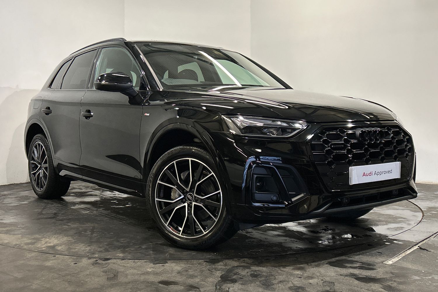 Main listing image - Audi Q5