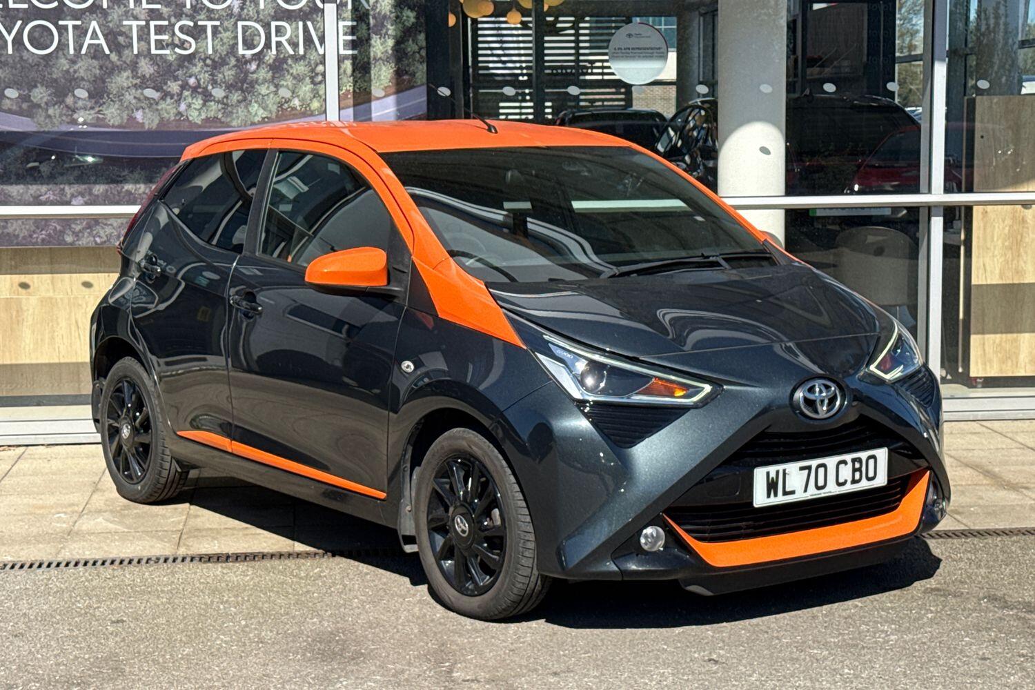 Main listing image - Toyota Aygo