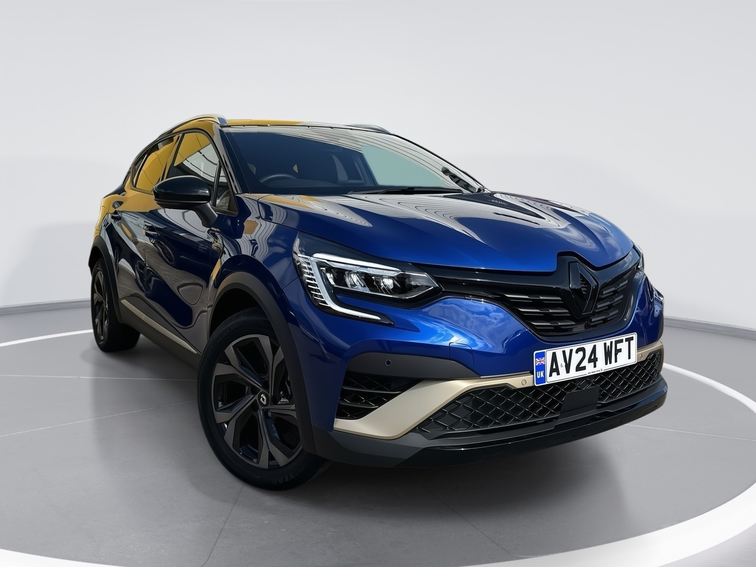 Main listing image - Renault Captur